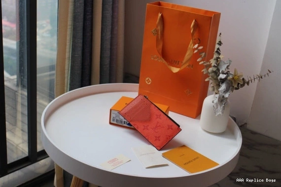 Aaa replica ru CARD HOLDER LOUIS COIN VUITTON 0812